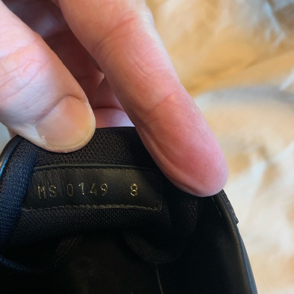 Louis Vuitton new never worn - Picture 8 of 12